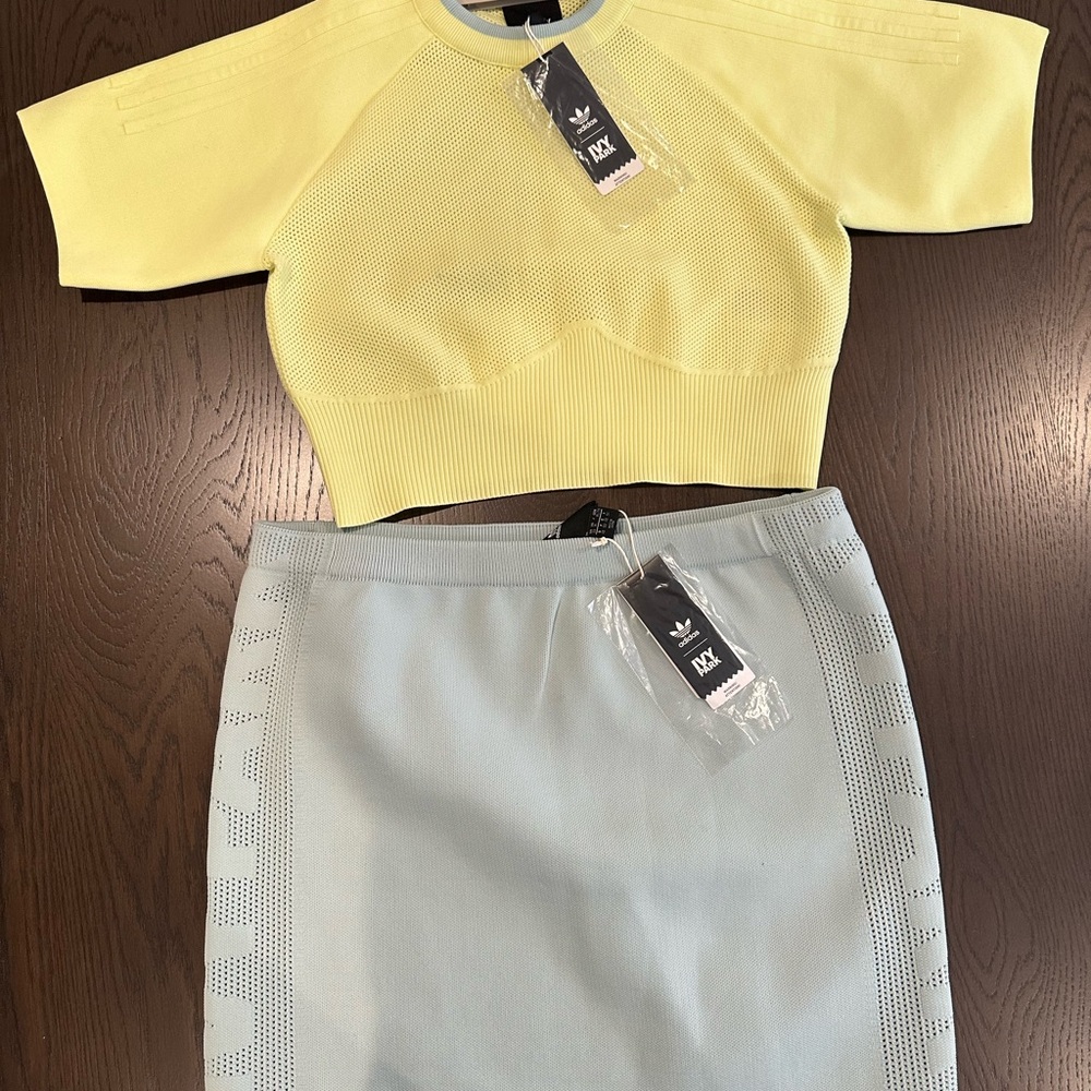 IVY PARK Yellow and Light Blue Crop Top